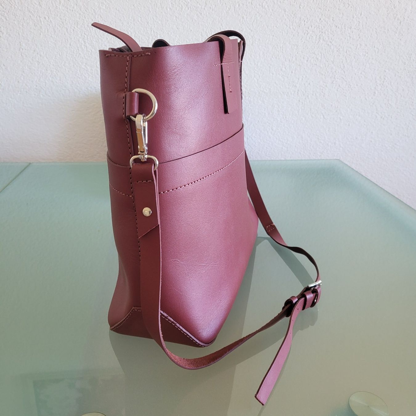 Taschen für Damen: Lederhandtasche – Gebraucht aus Bern von jej_x92x 1