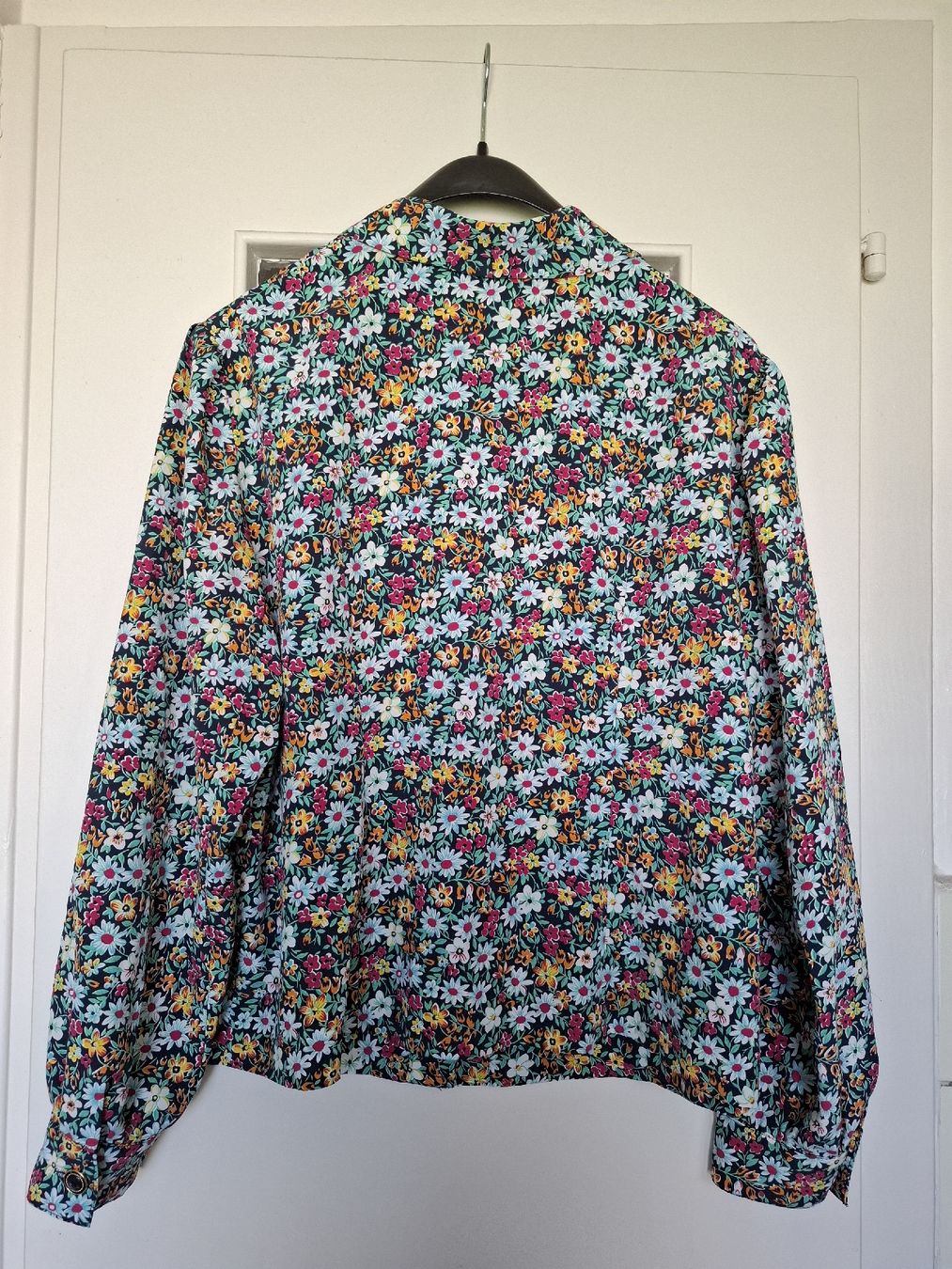 Camicette: Chemisier Vintage taille L-XL – Nuovo (secondo la descrizione) da La Tour-de-Peilz venduto da Marin_nette 3