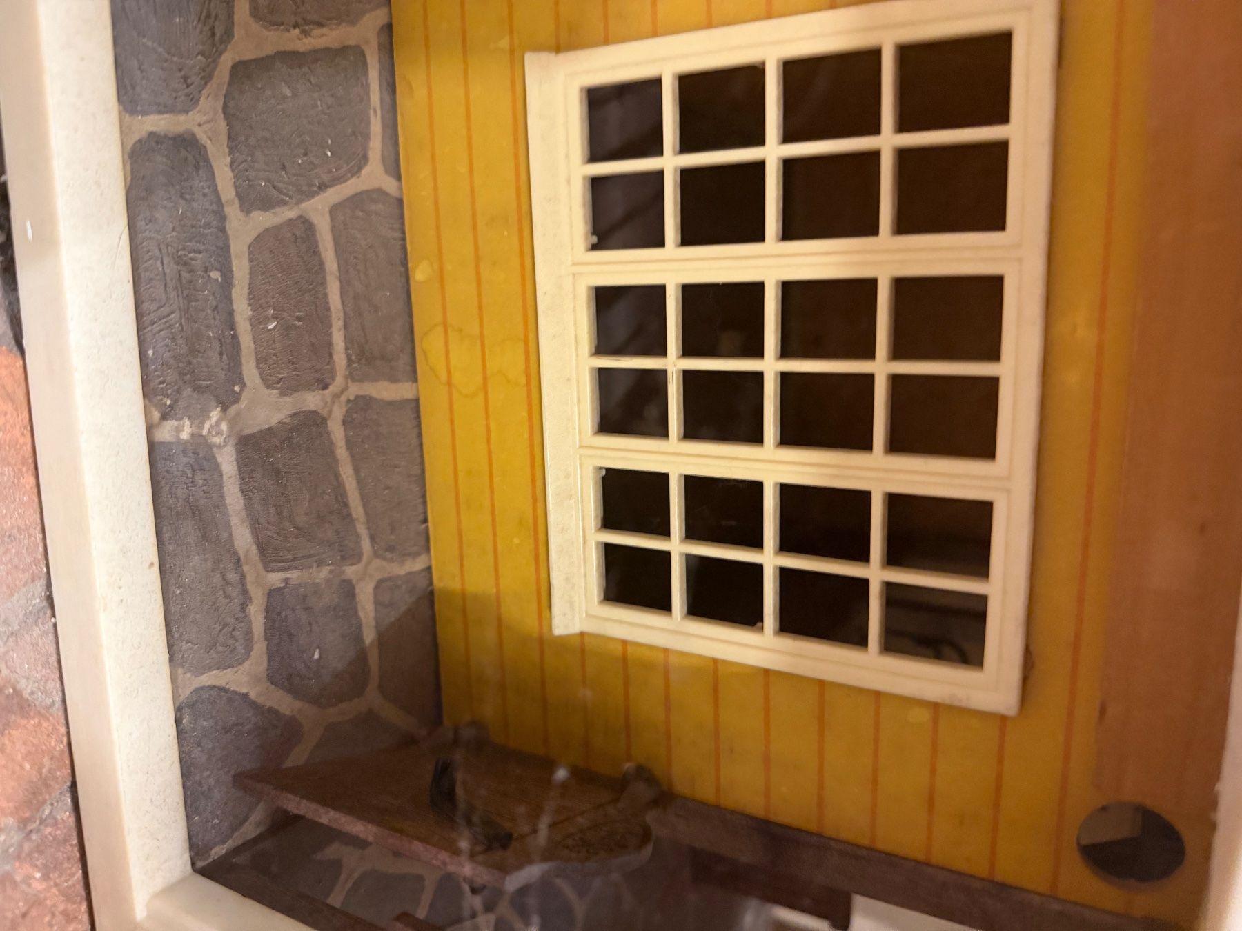Lundby Case e mobili per bambole: Für Bastler: Lundby Puppenhaus – Difettoso da basel venduto da j_4056 4