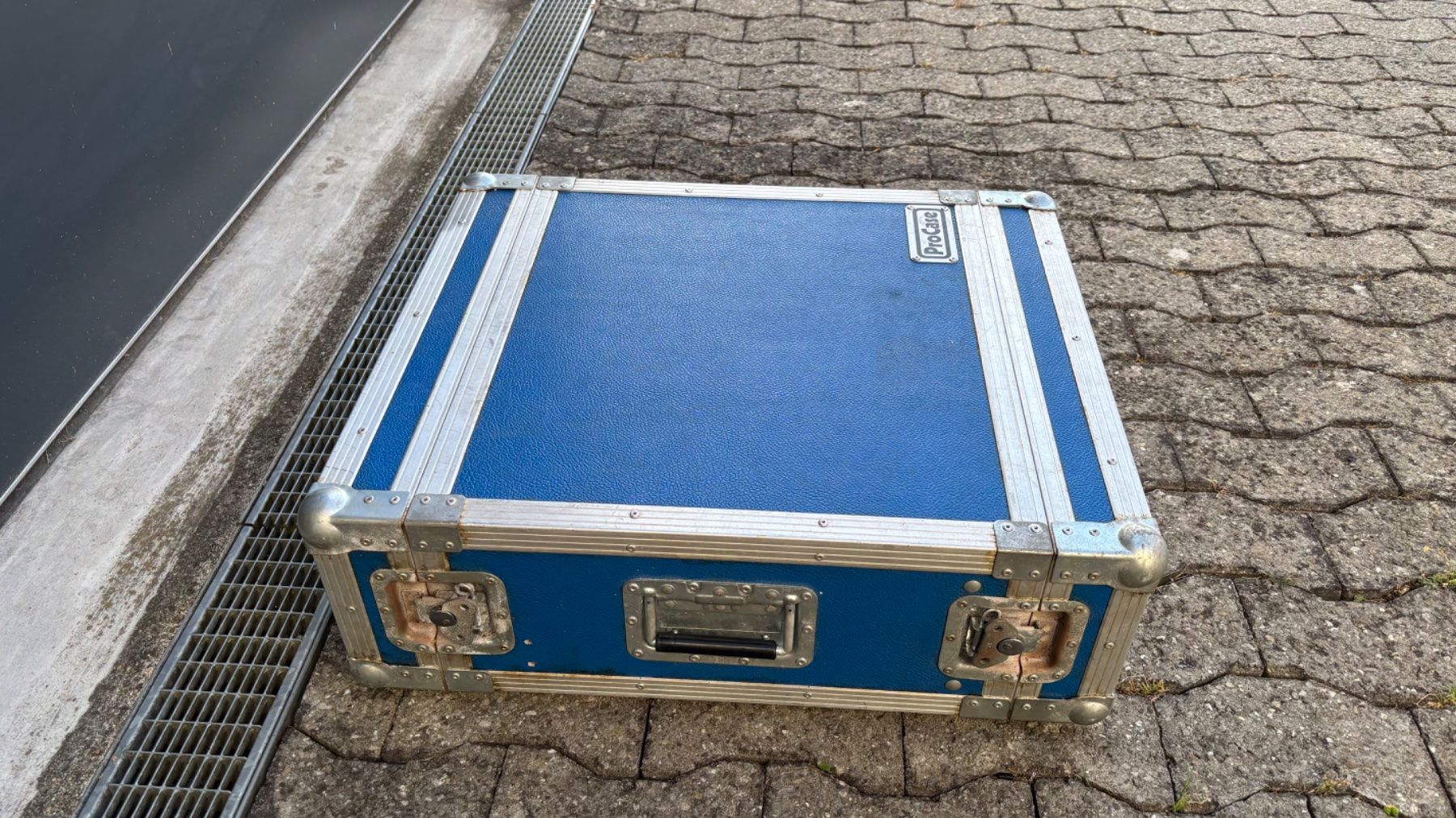 Sonstiges Zubehör: Flight Case 4HE – Gebraucht aus Büren an der Aare von Inferno74 1
