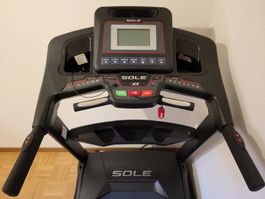 SOLE F65 Laufband 