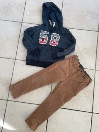 Coole H&M Jungen Hoodie & Hose Gr. 98/104