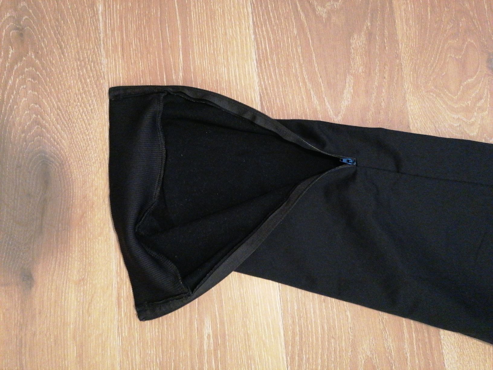 Pantaloni: Trainer Hosen, schwarz, Grösse S – Nuovo e nell'imballaggio originale da Lugano venduto da fab_h5r2 1