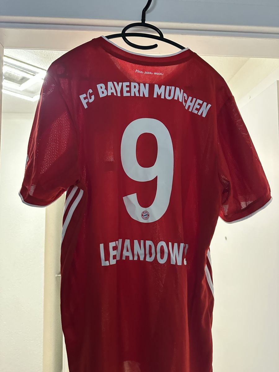 Adidas Canottiere & Pantaloni: Maillot Lewandowski XL officiel – Nuovo (secondo la descrizione) da Grancy venduto da arn_lmj6 1
