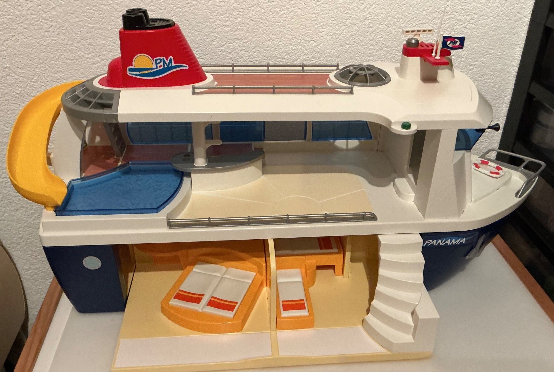 Playmobil Giocattoli: Playmobil Kreuzfahrtschiff – Usato da Stettlen venduto da togram4 2