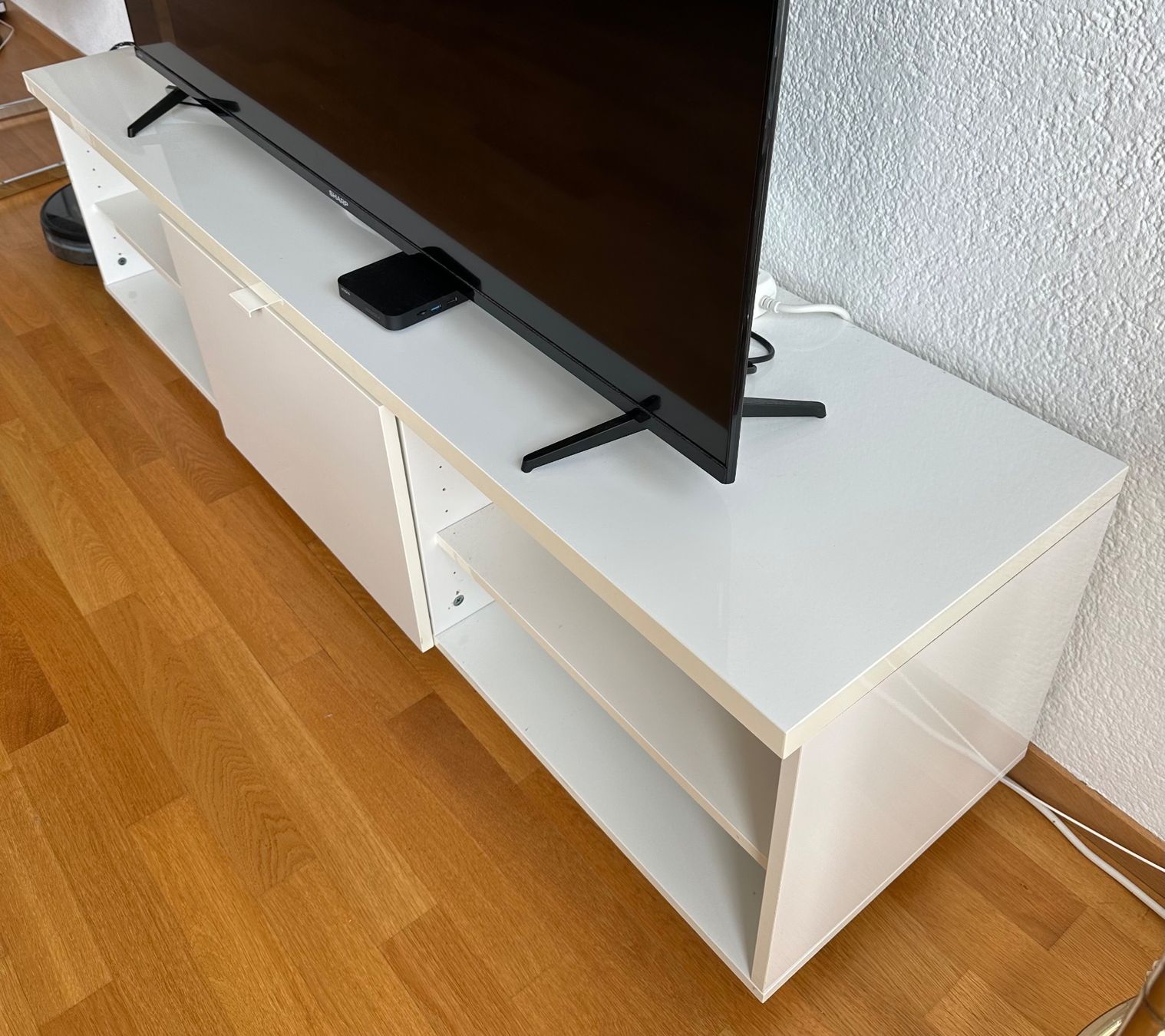 Meubles TV: Fernsehmöbel / TV-Möbel – D'occasion à Bern par tiff1812 1