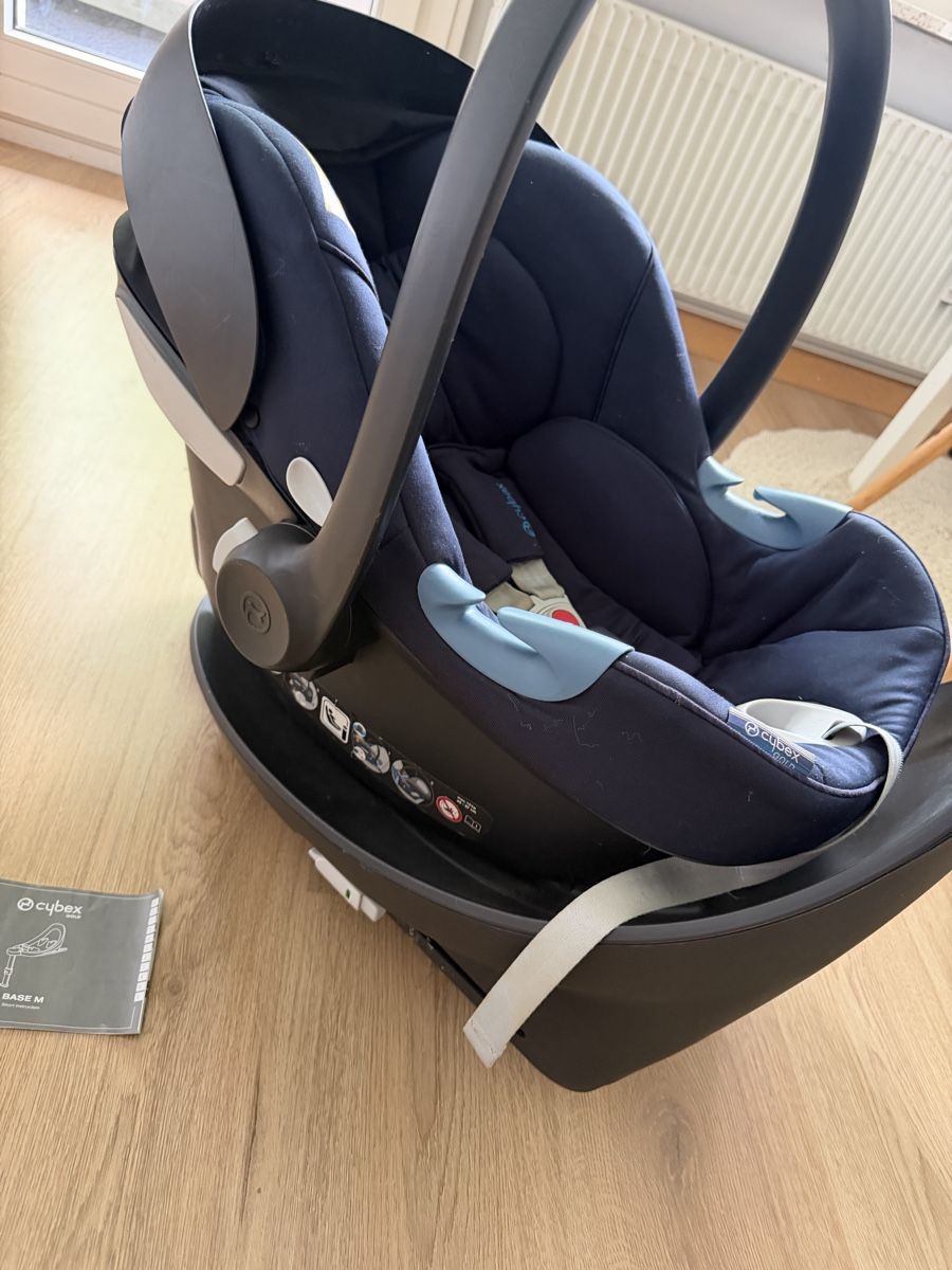 Cybex Auto-Kindersitze: Cybex Babyschale Atom M i-Size mit Isofix Base M – Gebraucht aus Füllinsdorf von _niki_ 2
