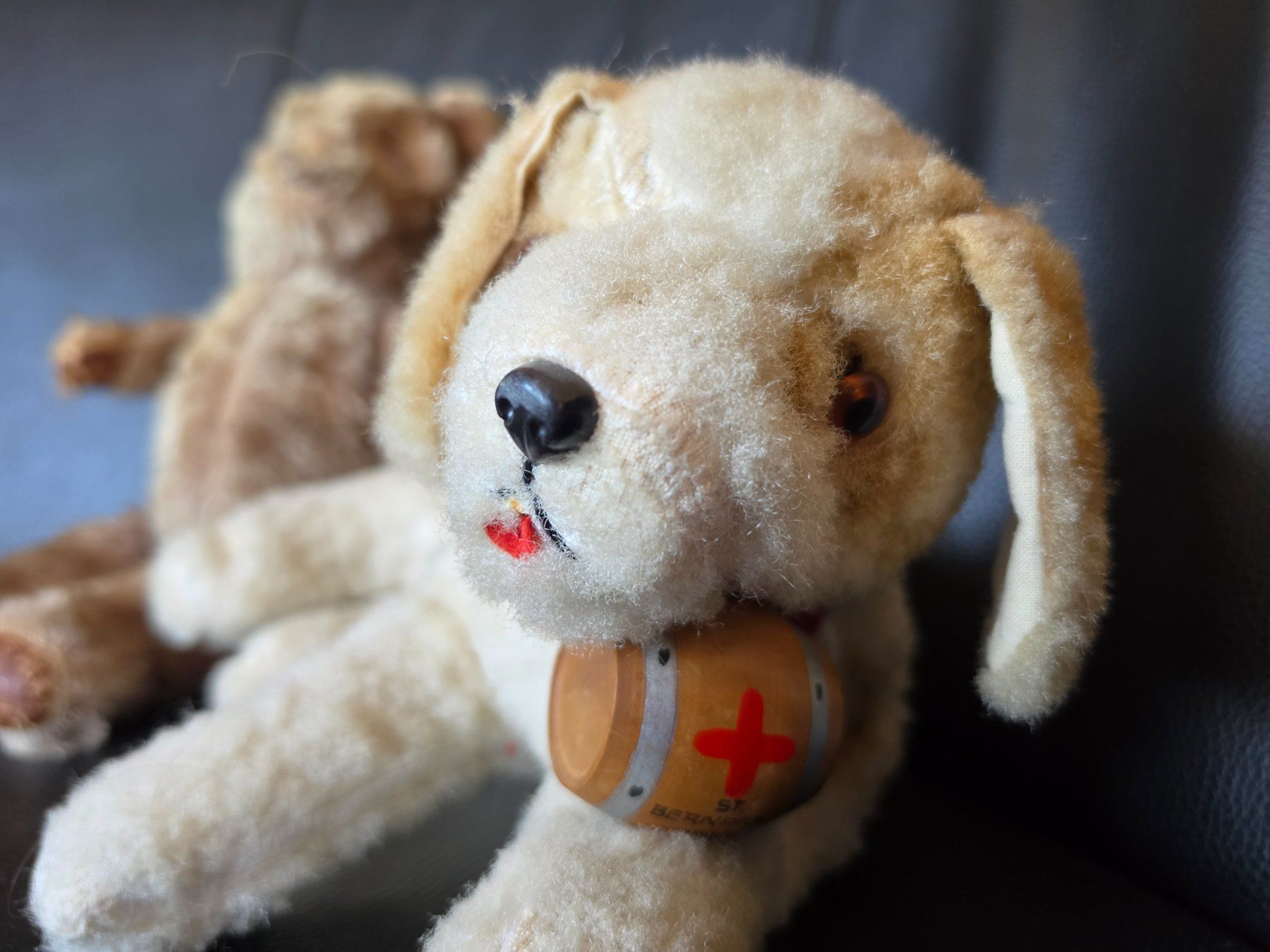 Giocattoli: Peluches vintage ours et chien – Usato da Bulle venduto da bubulle243 1