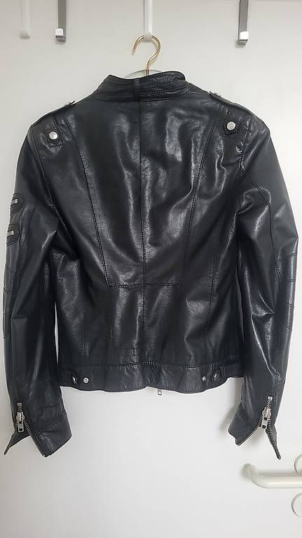 Jacken: Lederjacke Manebo – Gebraucht aus Stallikon von tri_vb8g 1