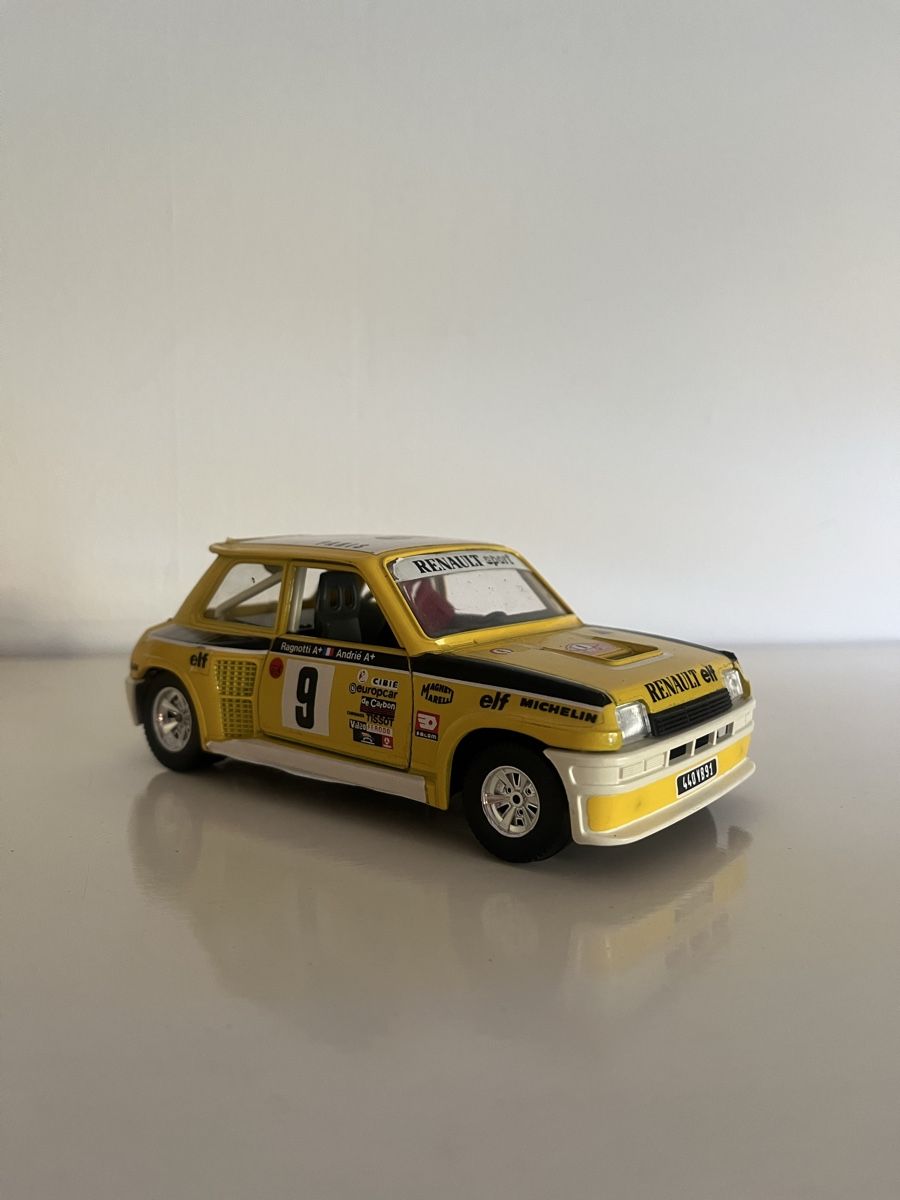 Bburago Voitures modèles: Renault 5 Turbo Bburago 1/24 – D'occasion à Wabern par Housi78 1