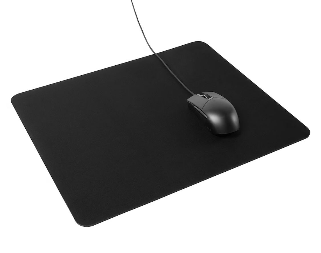 Mausmatten: Grosses Gaming Mousepad, schwarz, rutschfest – Neu und originalverpackt aus Eich von ka_st
