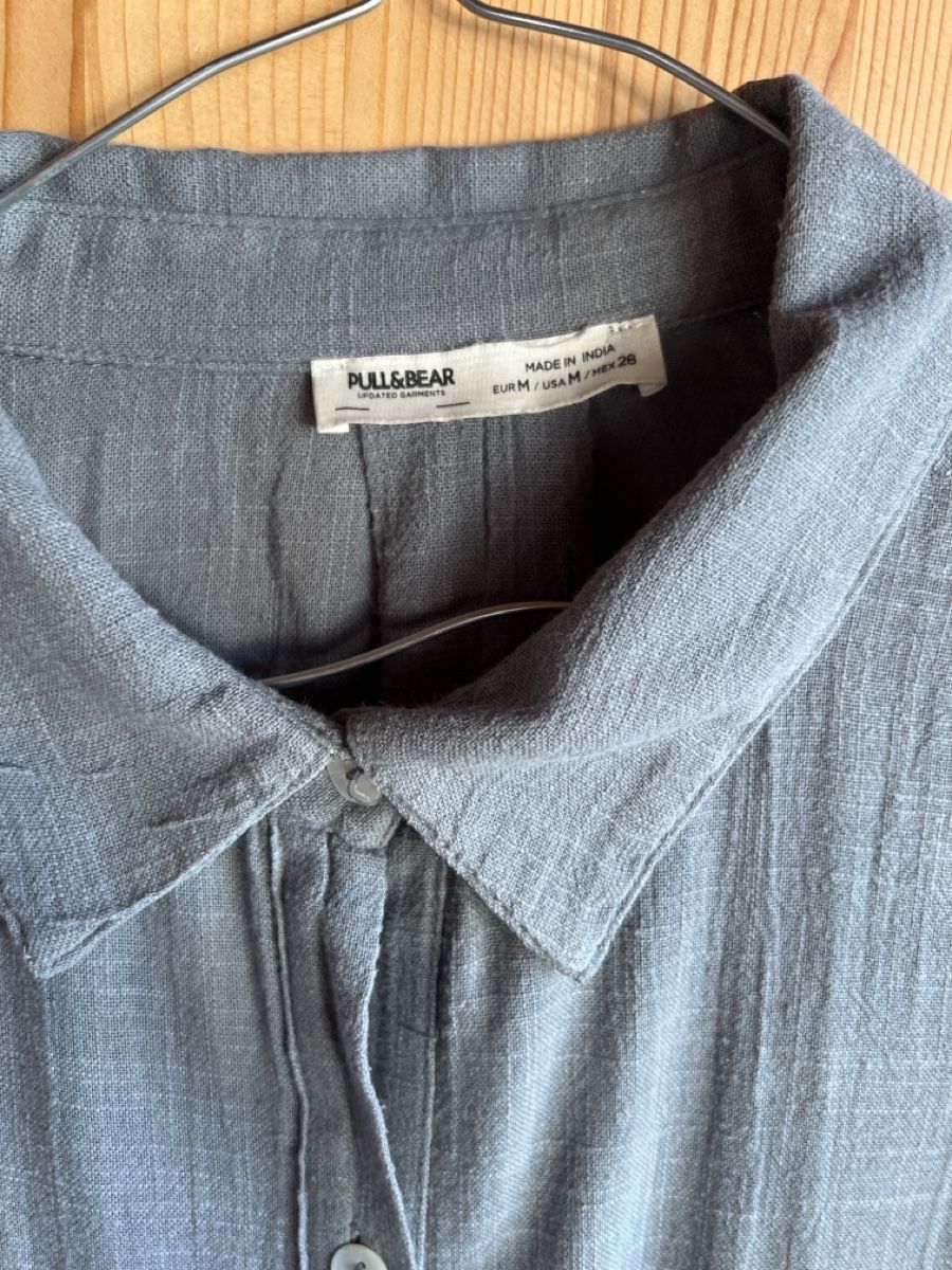Pull&Bear Chemisiers: Pull&Bear Bluse Grau, Gr. M – D'occasion à Wallisellen par sarinavs 1