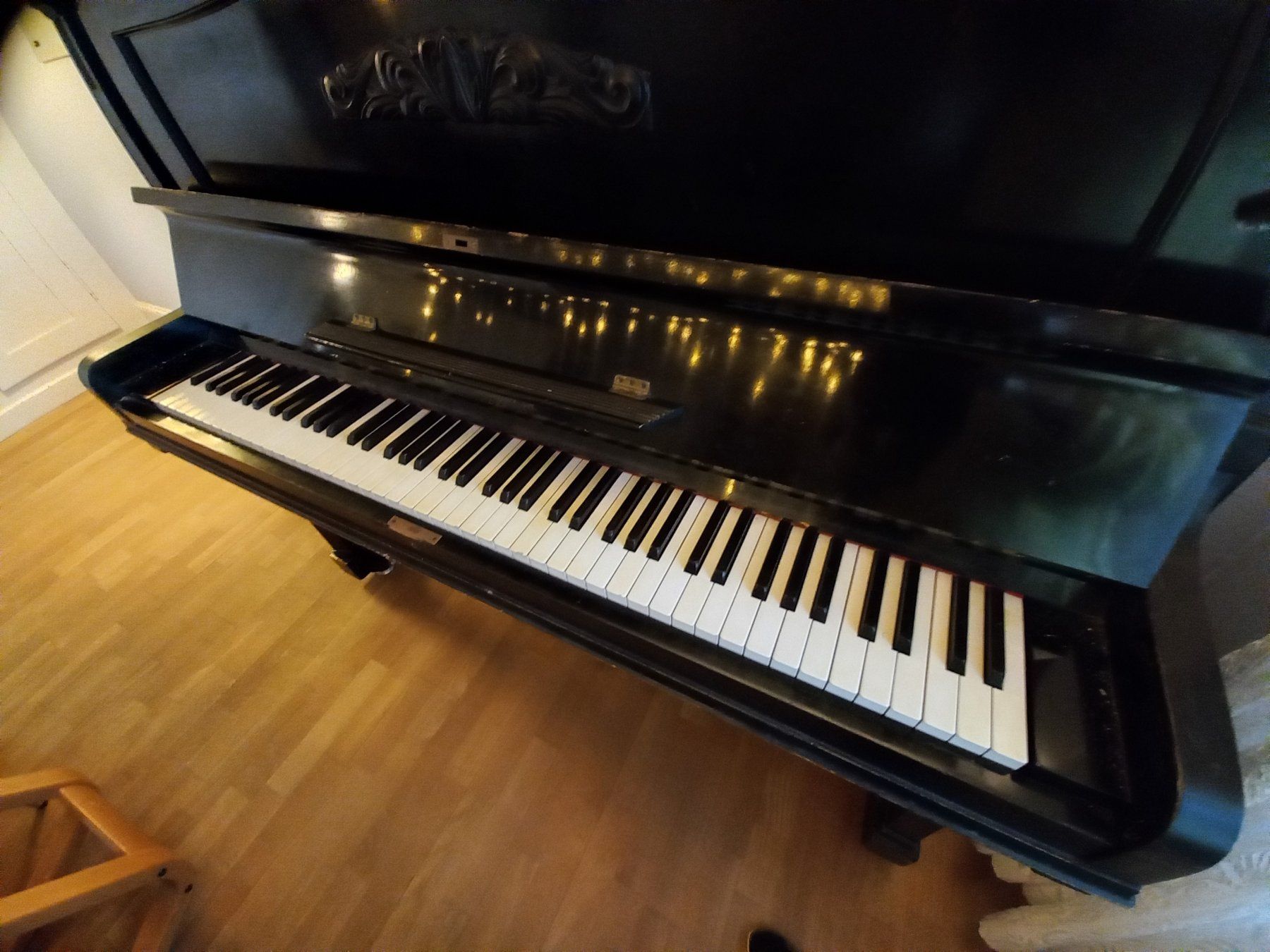 Strumenti musicali: Antikes Klavier – Usato da Zofingen venduto da piawm 2
