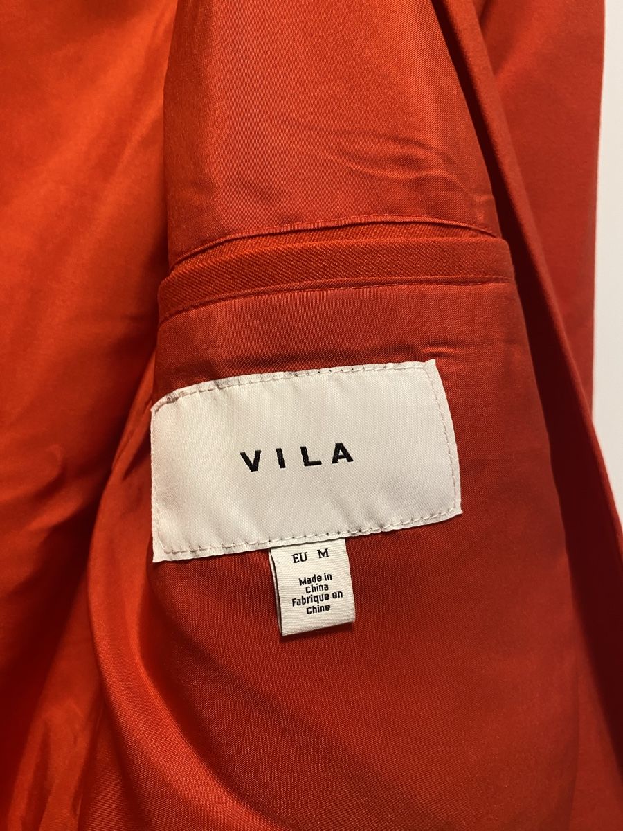 Vila Giacche: VILA Blazer Rot, Grösse M – Nuovo (secondo la descrizione) da Muri AG venduto da gab_n8g8 1