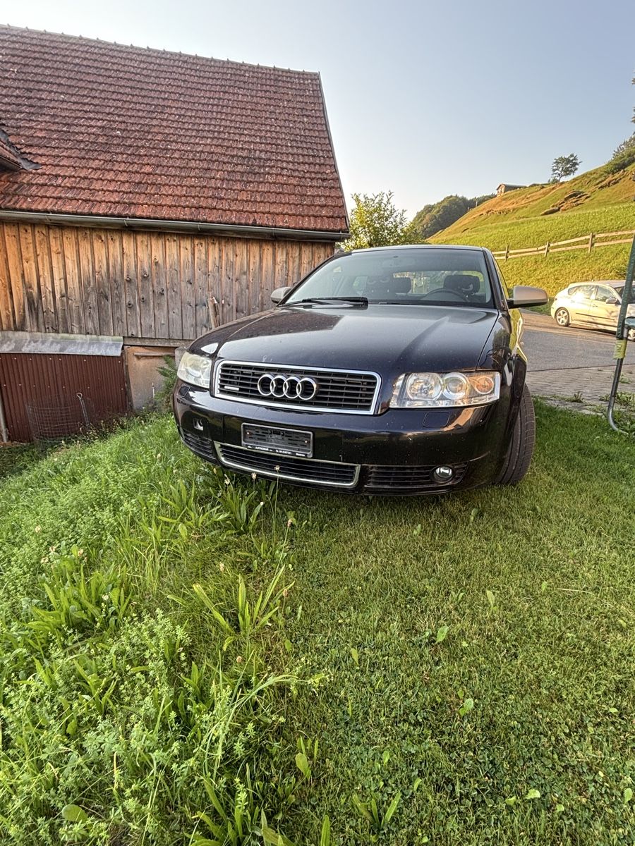 Audi Automobili: Audi A4 B 6 Quattro Limousine – Usato da Flumserberg Portel venduto da J.Mann 4