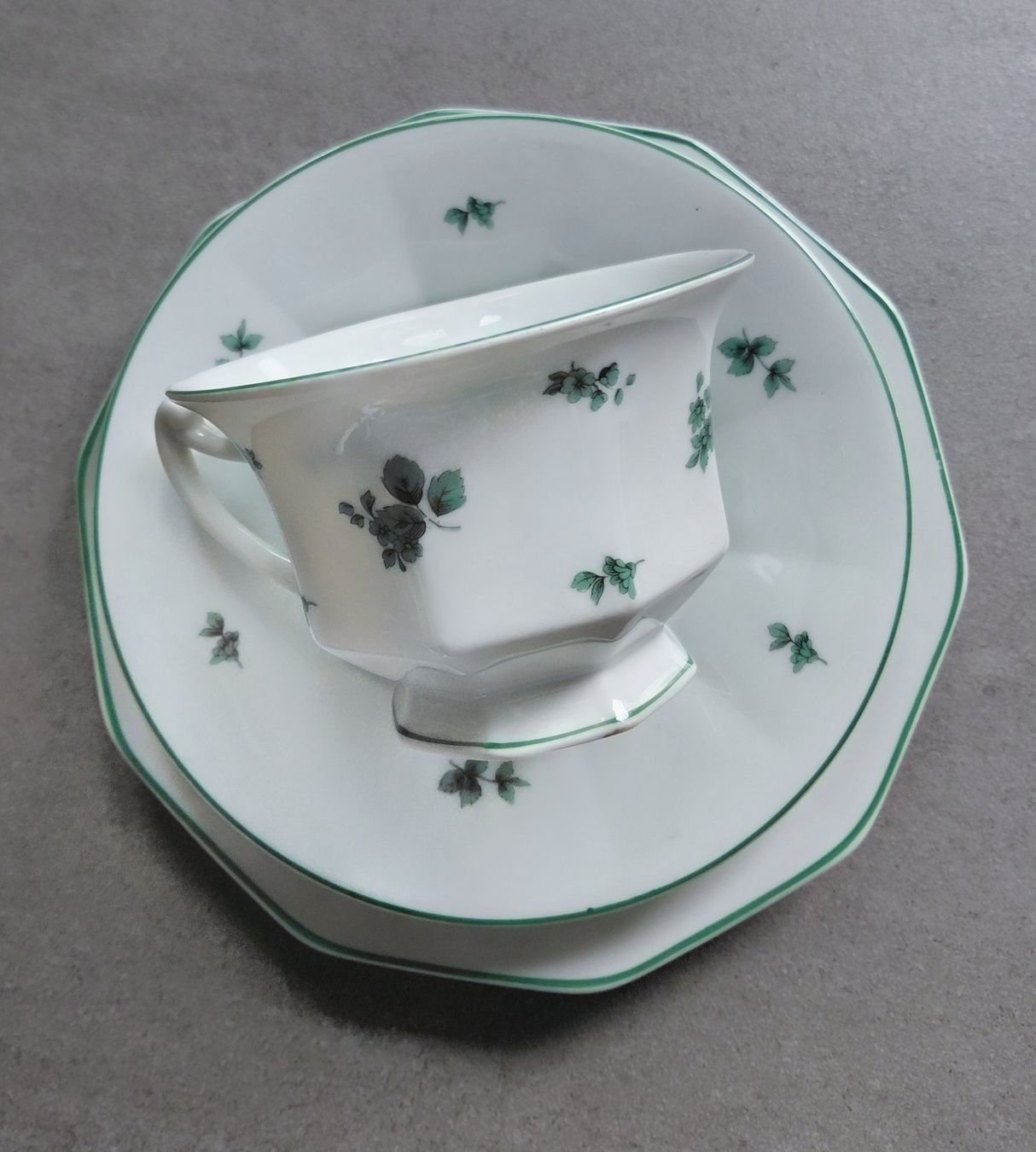 Rosenthal Tazze: Antikes Rosenthal Tassenensemble – Usato da Zürich venduto da Rosys