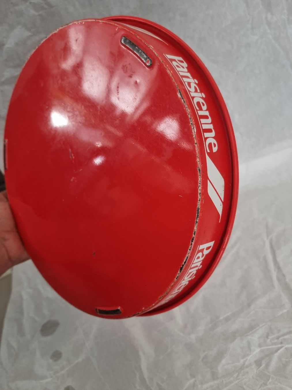 Untersetzer: Tablett Parisienne rot rund Durchmesser ca 34 cm – Gebraucht aus Olten von Mezopotamya 3