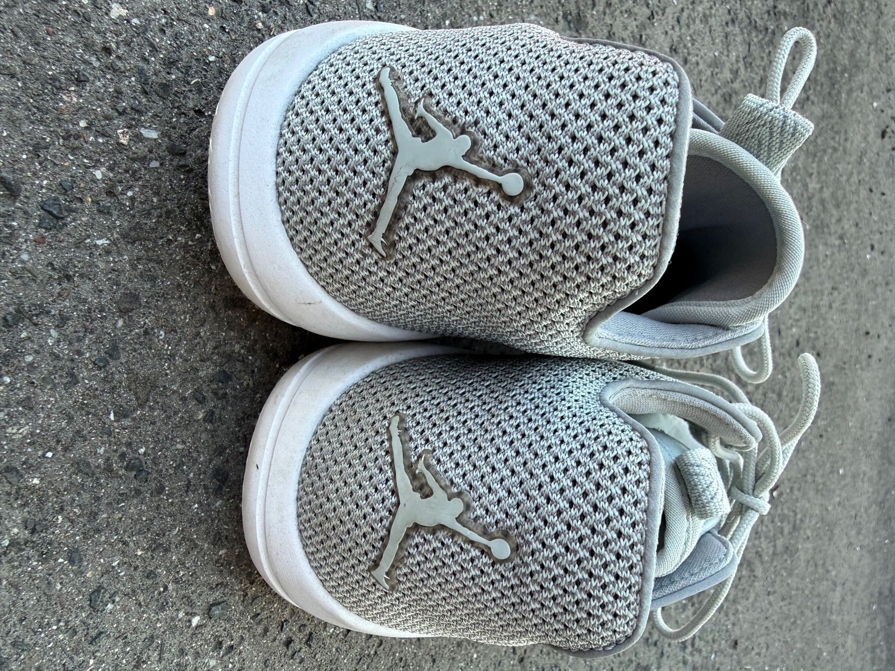 Scarpe da uomo: Michael Jordan Sneaker grau – Usato da Uettligen venduto da Leoniexx 2