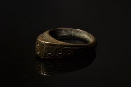 Mittelalterlicher Bronzering ca. 9.–11. Jh. n. Chr.