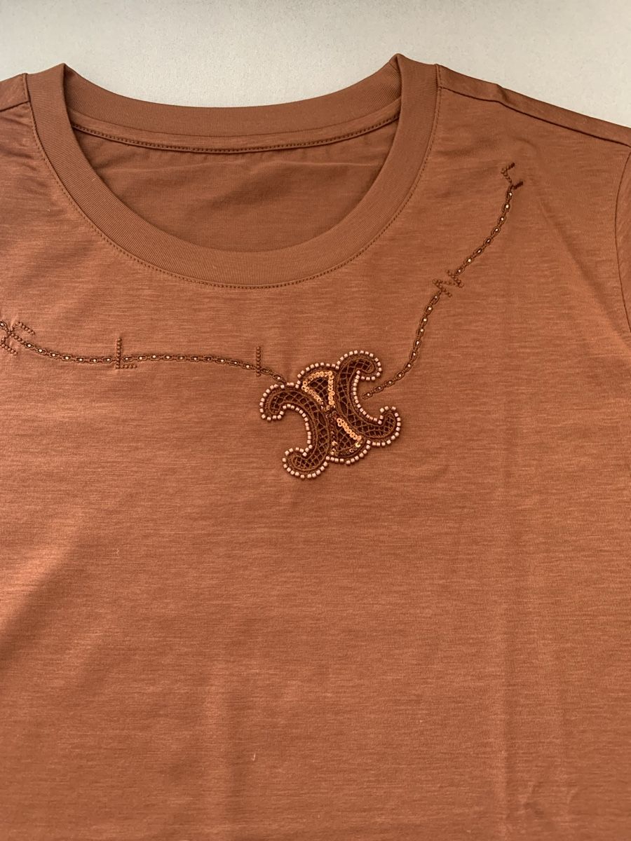 Celine T-shirts: Celine T-Shirt  – D'occasion à Bergdietikon par zor_856j 1