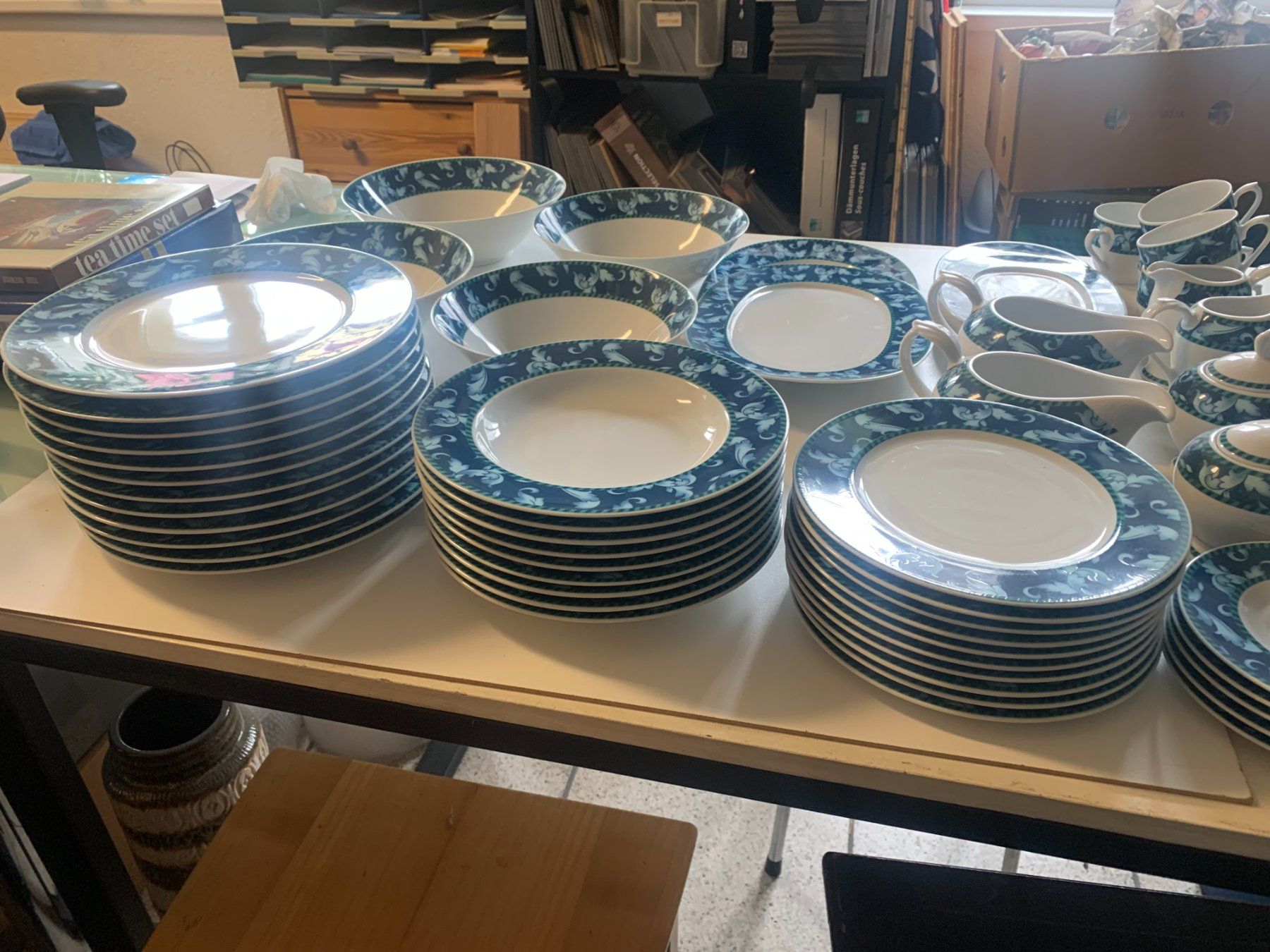 Set di piatti: 53 Teiliges Geschirrset Botticelli Design – Usato da Fislisbach venduto da chili2006 5