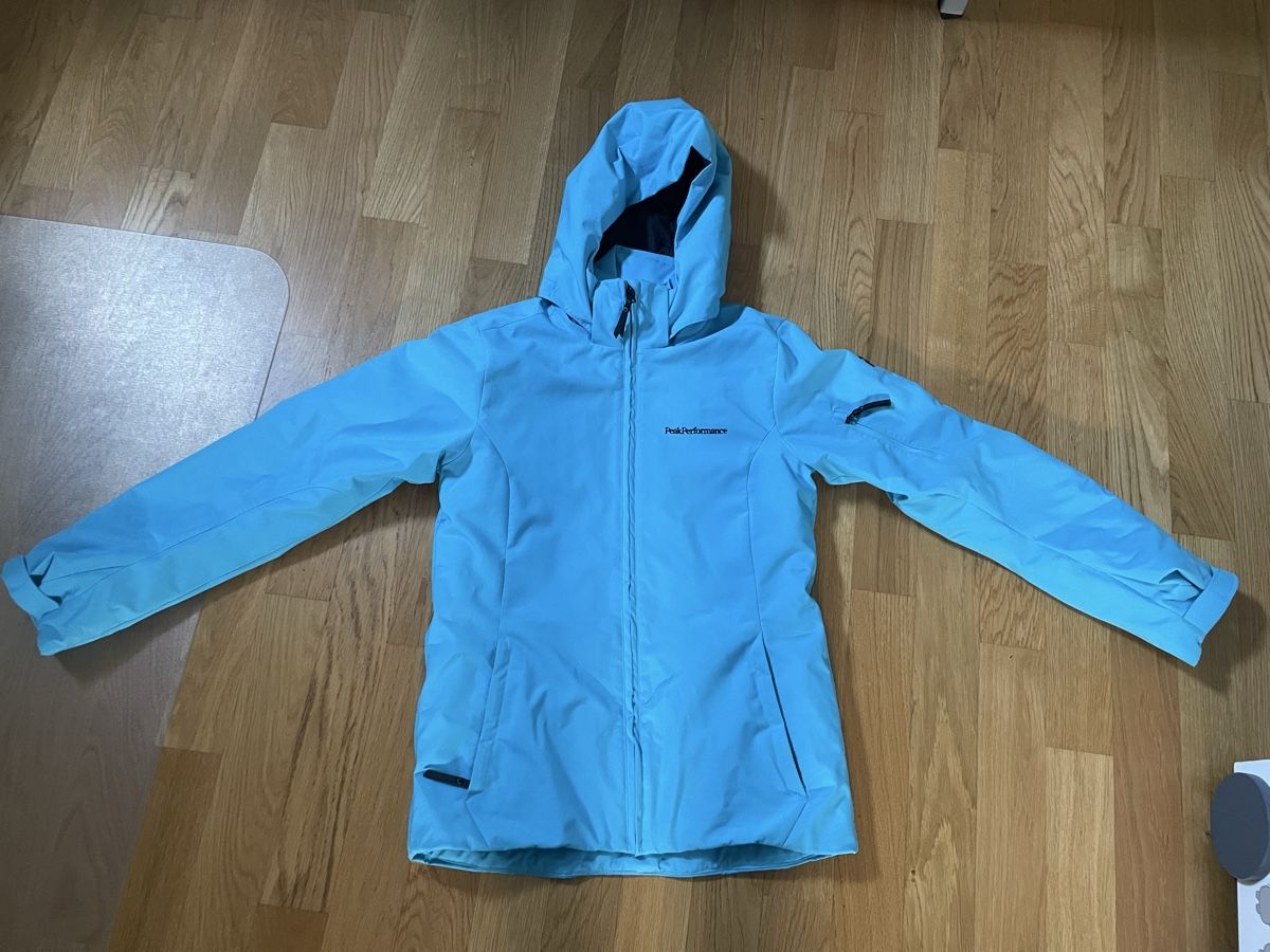 Peak Performance Jacken & Mäntel: Skijacke – Gebraucht aus Balgach von sei_s6d7