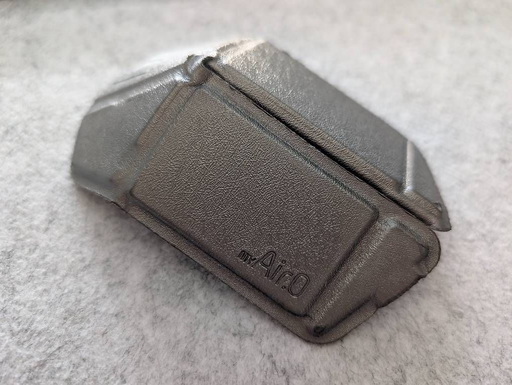 Giocattoli: myAir.0 The Foldable Slim Origami Mouse OriMouse - Titanium – Usato da Zürich venduto da YogaMatt 1