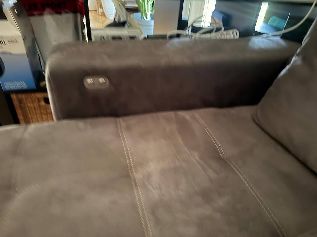 Divani: Sofa elektrisch Neuwertig – Usato da Frauenfeld venduto da locito09 3