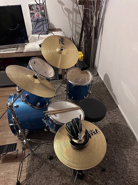 Strumenti musicali: Schlagzeug Ludwig Evolution – Usato da Cham venduto da Kurmanne 1