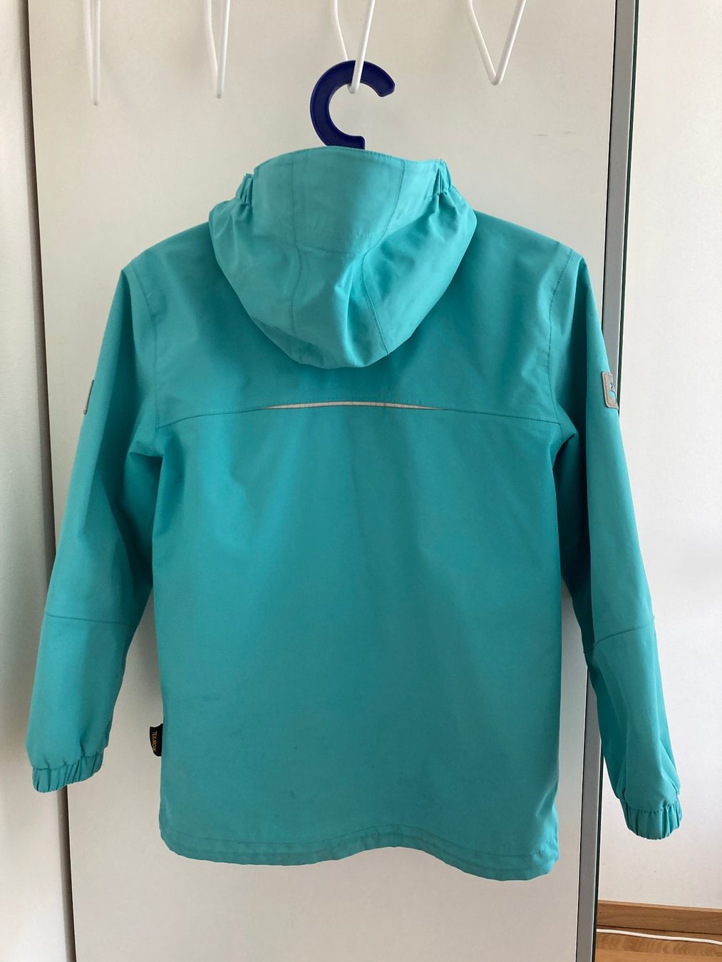 Jack Wolfskin Giacche & Cappotti: Regenjacke Grosse 140 Jack Wolskin – Usato da Zürich venduto da Inne_aere 1