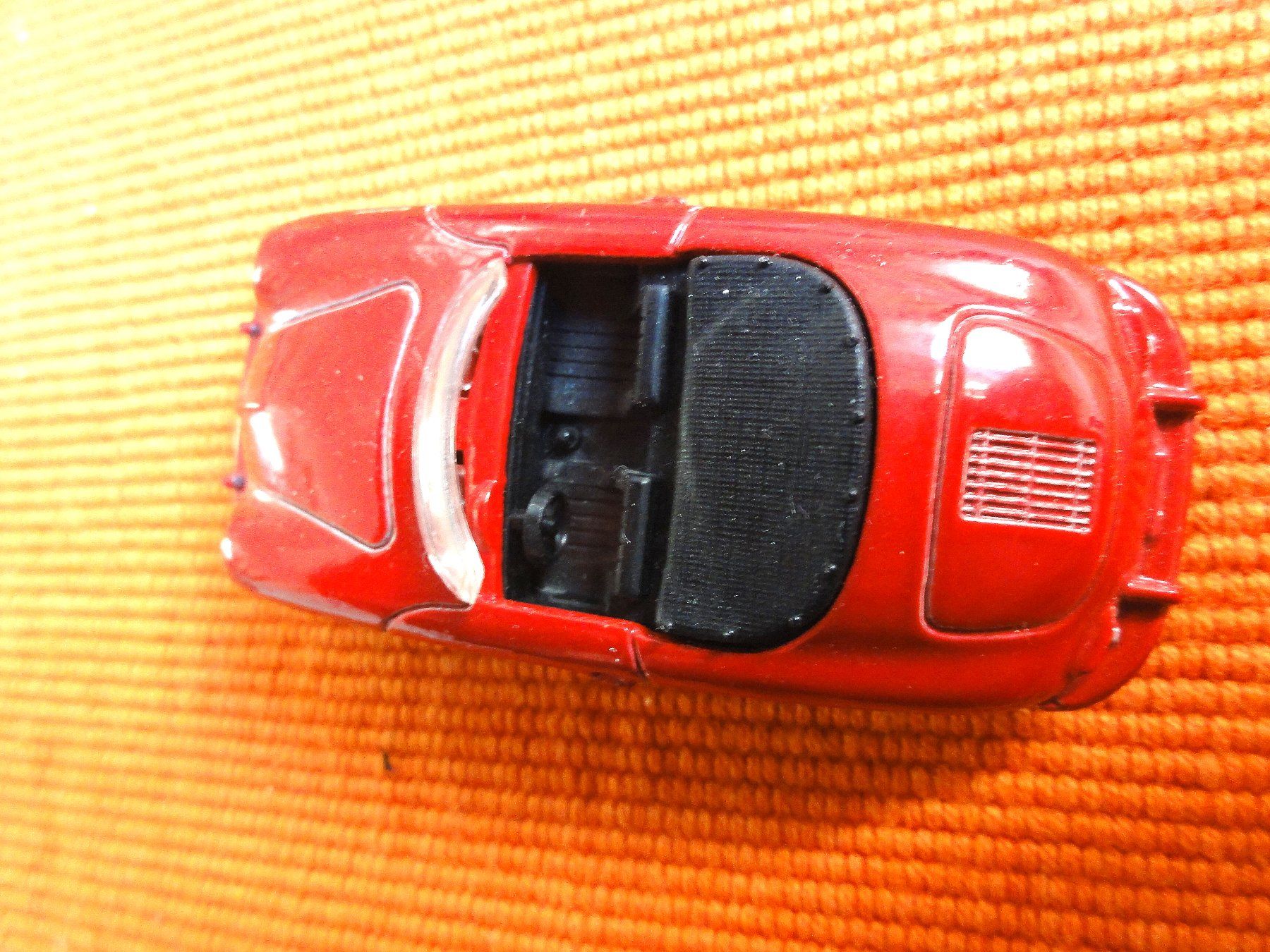 Porsche Modellini d'auto: Porsche 356 B Cabrio, rot – Nuovo (secondo la descrizione) da Ebikon venduto da 2297 4