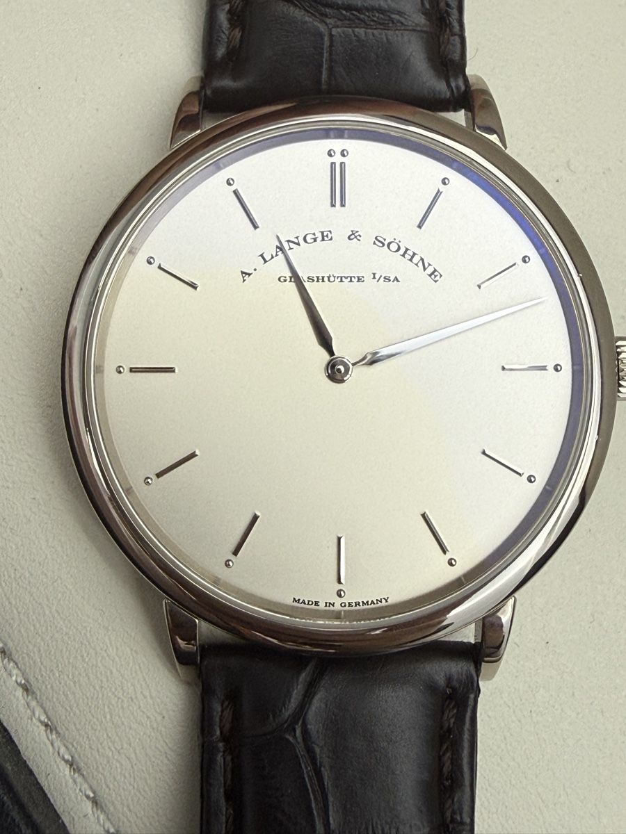 A. Lange & Söhne Orologi: A.Lange und Söhne Saxonia Thin full set like new Handaufzug – Usato da Zürich venduto da watchdealer-24 1