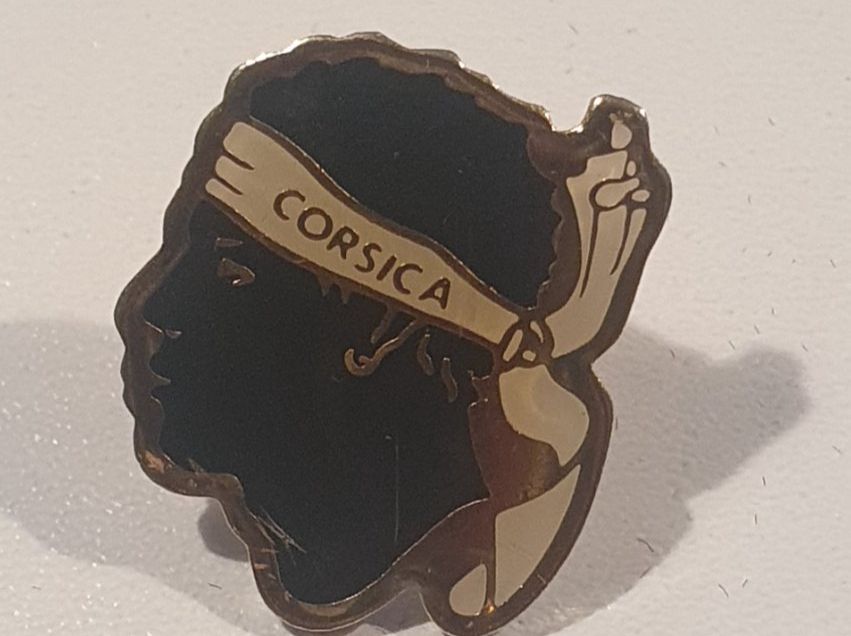 Placchette & Badge: Pin's Corse Corsica – Usato da St-Barthélemy VD venduto da titeuf5