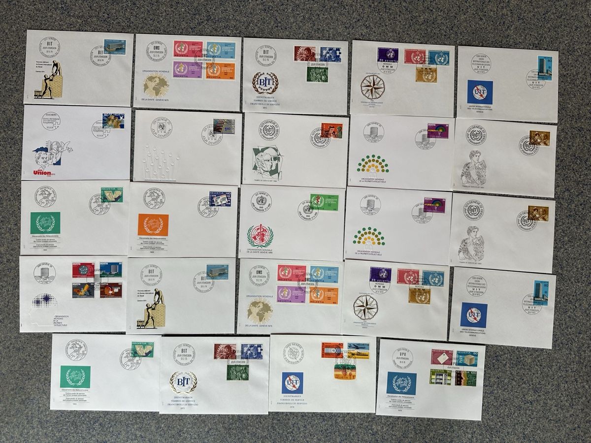 Tous les timbres: Schweiz - 24x FDC  Ämter – D'occasion à Schmitten / FR par Samsara169
