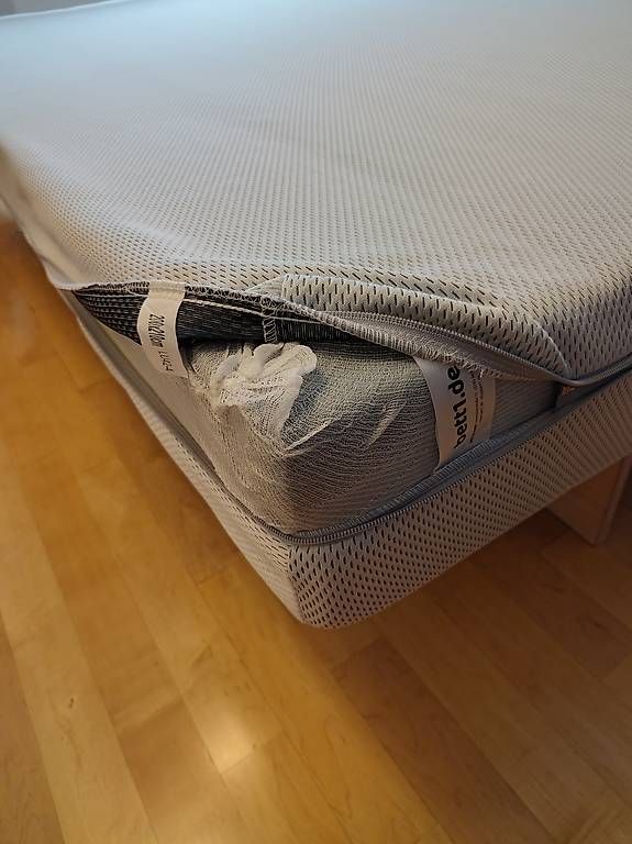 Matelas: Bett1 Bodyguard Matratze 200x210 – D'occasion à Zürich par Colin_M 2