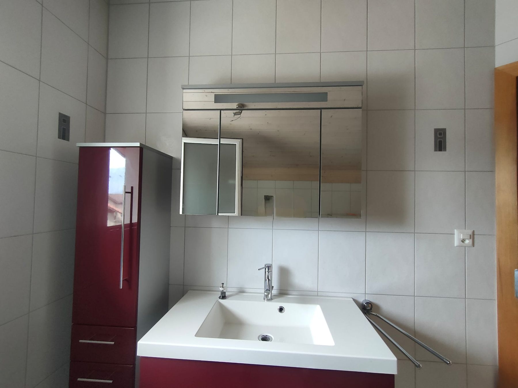 Spiegelschränke: ensemble de meubles de salle de bain à vendre – Gebraucht aus Grône von mmaye
