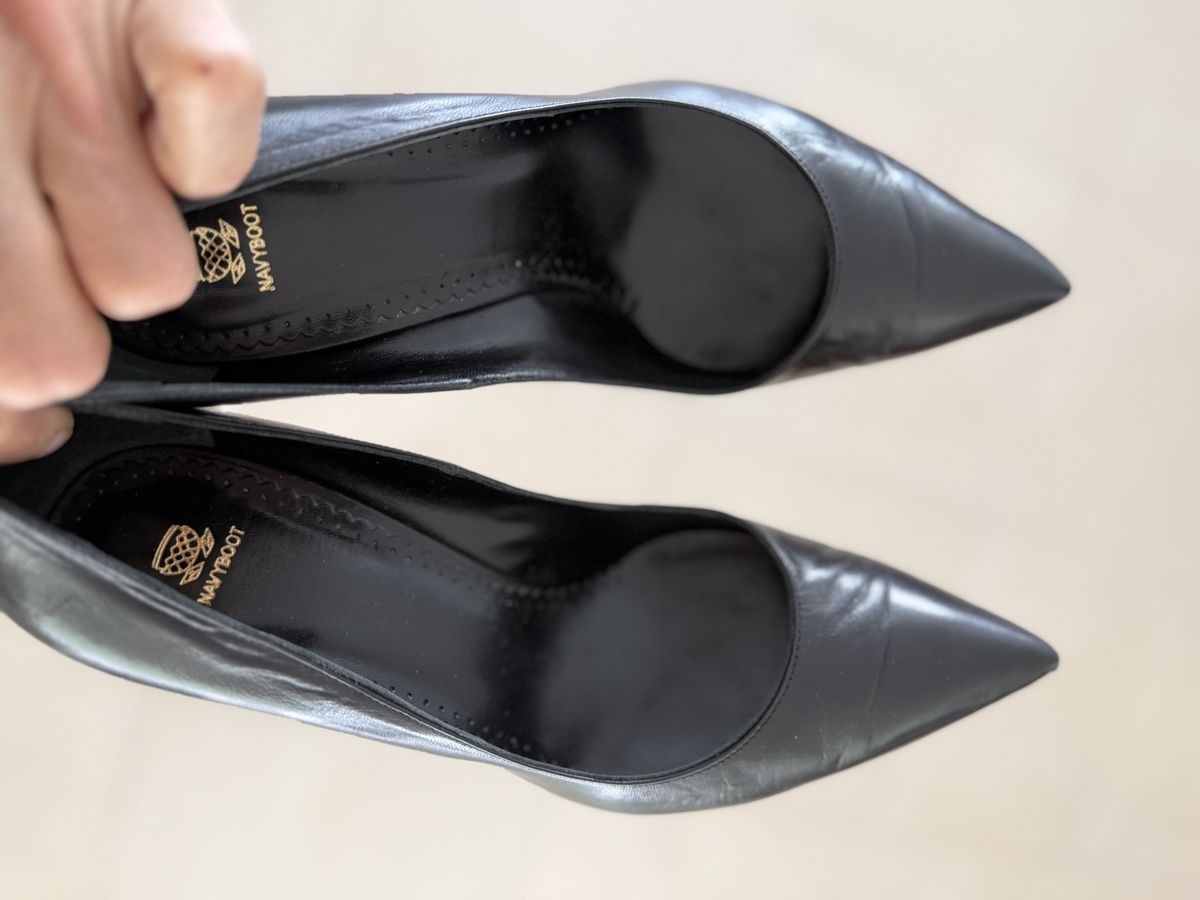 Navyboot Scarpe da donna: NAVYBOOT City Pumps aus Leder Gr. 40 – Usato da Zug venduto da kow_6xr6 5
