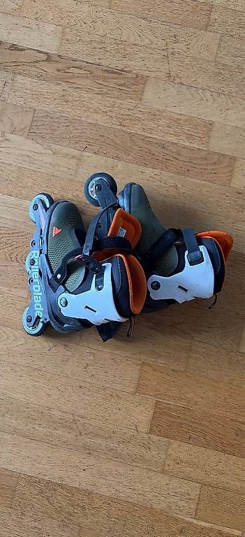 Inline-Skating & Rollschuhe: Inlineskates von marke Rollerblade gebraucht – Gebraucht aus Zürich von ruzah