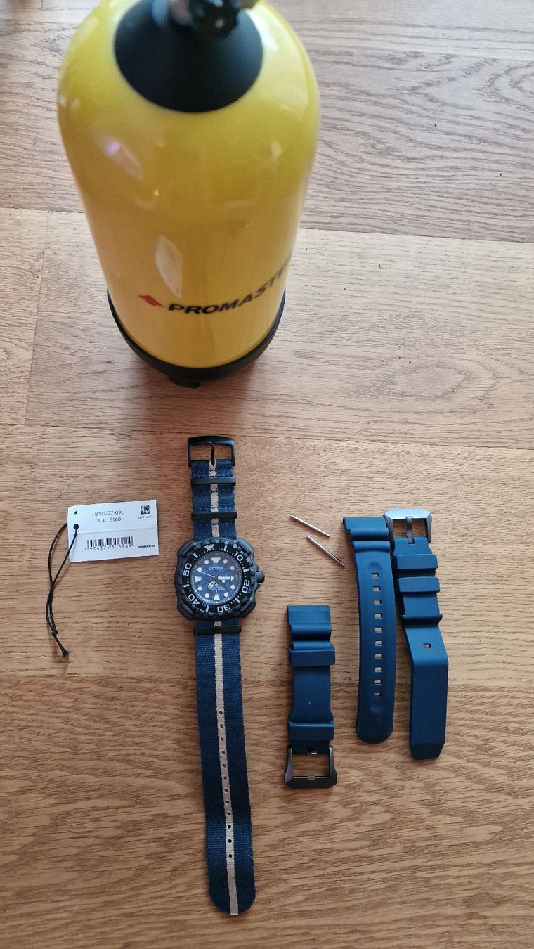 Citizen Orologi: Citizen Titanium 47mm Eco-Drive BN0227-09L Cal.E168 – Nuovo e nell'imballaggio originale da Urtenen-Schönbühl venduto da Saints67 6
