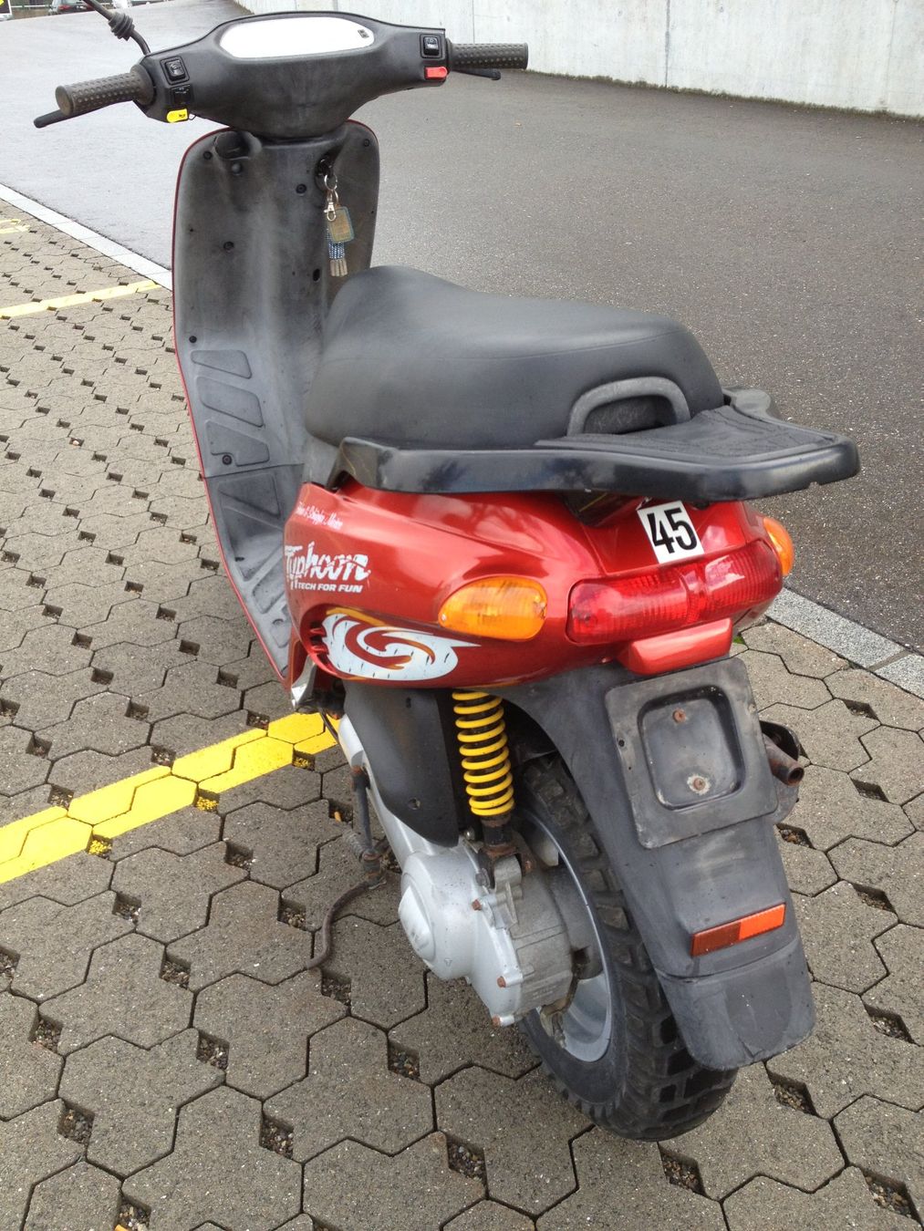 Piaggio Scooters: Roller Piaggio Typhoon 45 – Gebraucht aus Rickenbach LU von Hulibu 6