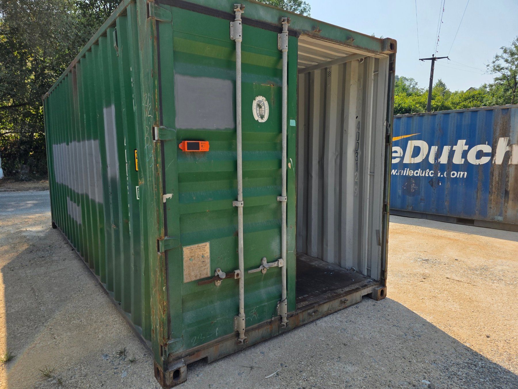 Sonstiges für Büro & Gewerbe: 20Fuss Seecontainer / Lagercontainer mit Dachschaden – Defekt aus Zofingen von CLICKENHAUS 4