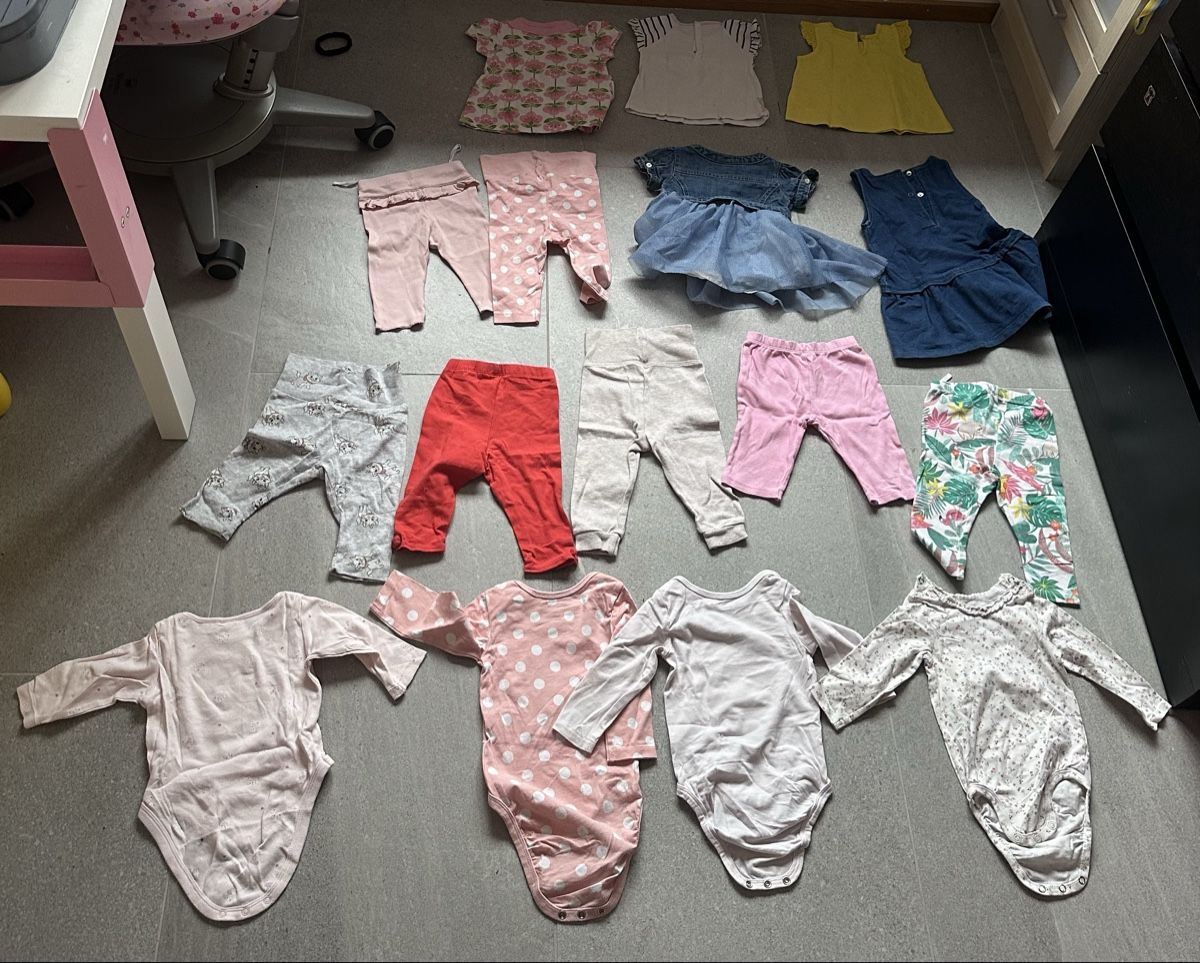 Kleiderpakete & -sets: Babykleiderpaket, Grösse 68, Mädchen – Gebraucht aus Fahrwangen von lya_n6l6 2