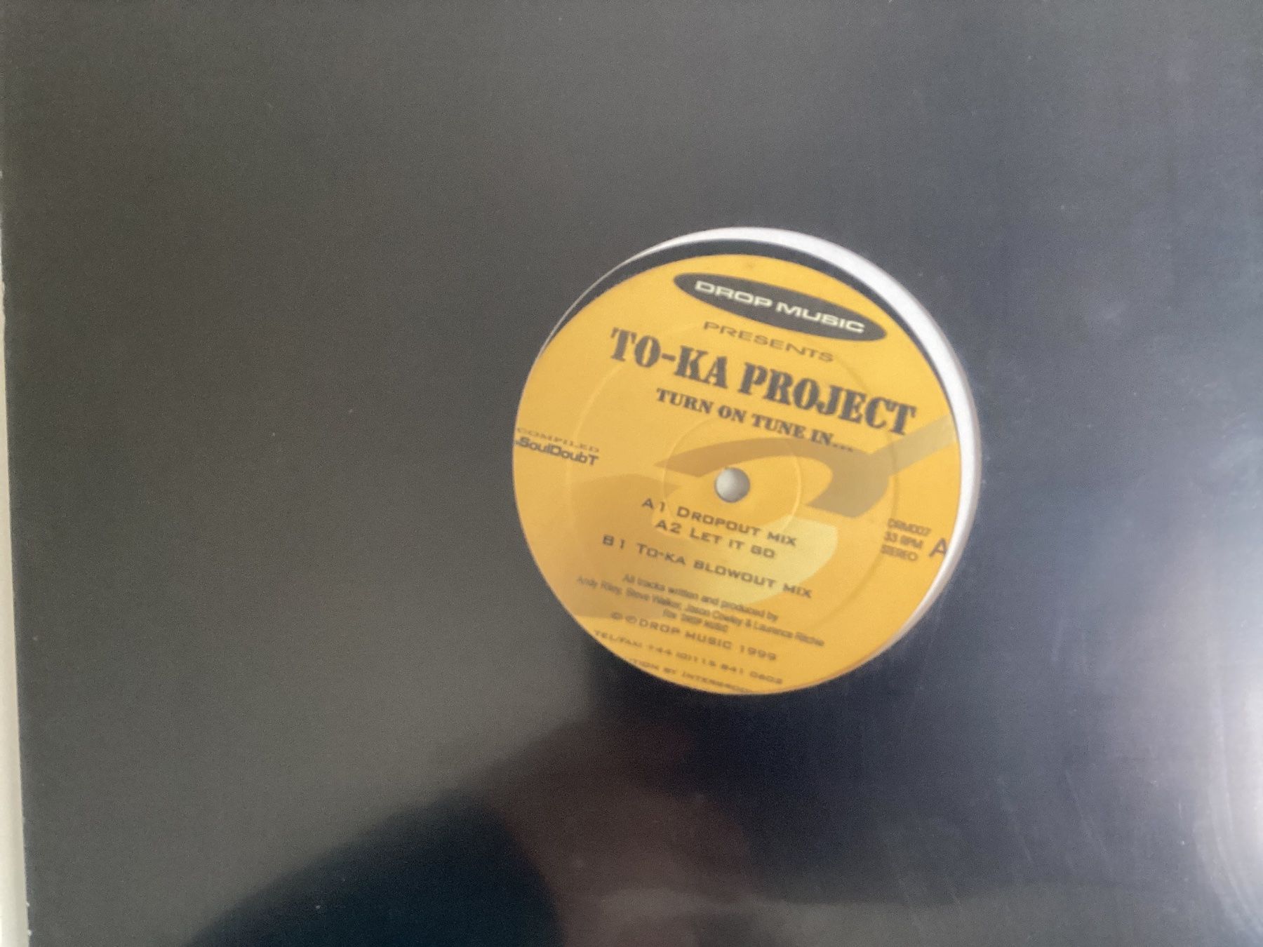 Schallplatten: To Ka Project Maxi-Single - Turn On Tune In – Gebraucht aus Gutenswil von Hamzian