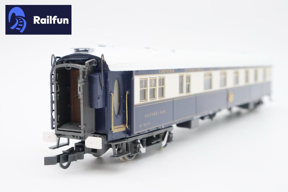 Rivarossi Modelleisenbahnen: Rivarossi 2480 CIWL "Barwagen" 3674 H0 DC – Gebraucht aus Basel von Railfun