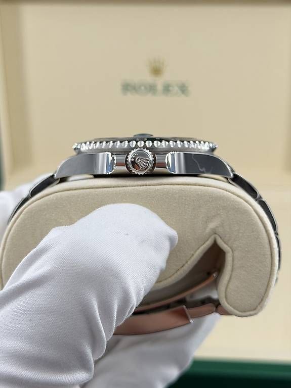 Rolex Orologi: Rolex GMT-Master 2 - Bruce Wayne - 2025 – Usato da Schindellegi venduto da SchLux 4
