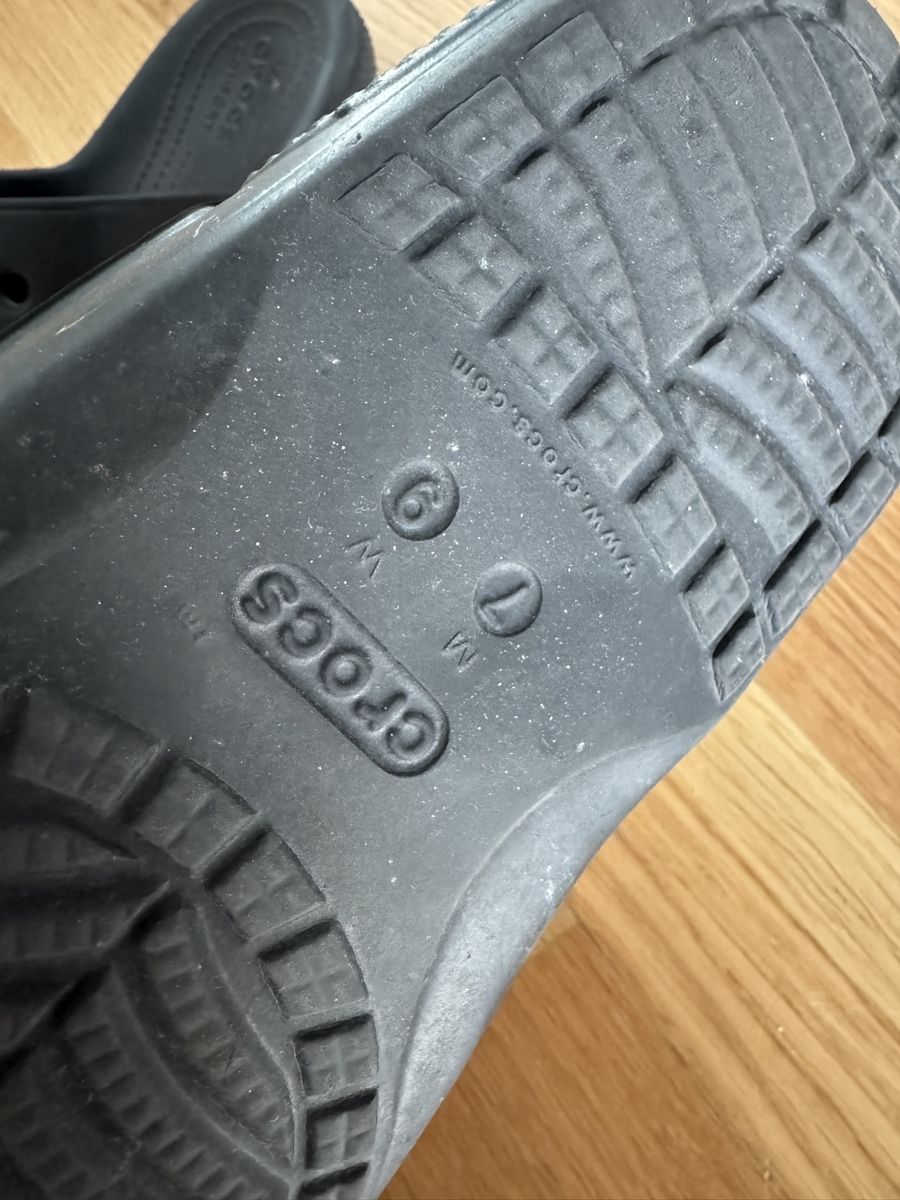 Crocs Scarpe da uomo: Crocs Classic V2 - 39/40 – Usato da Morges venduto da melz_28 2
