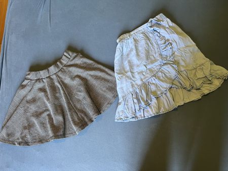 2er Set: Mädchen Röcke Gr. 122/128 - Sale!