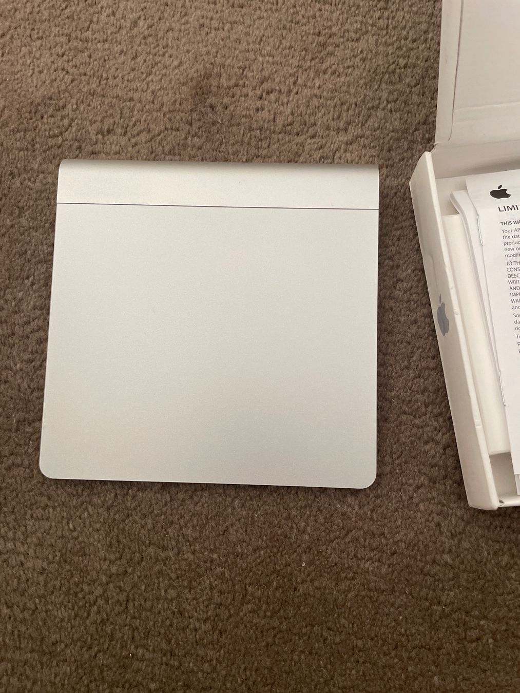 Apple Mouse: Magic Trackpad Apple sans fil – Usato da Genève venduto da Videdress22 2
