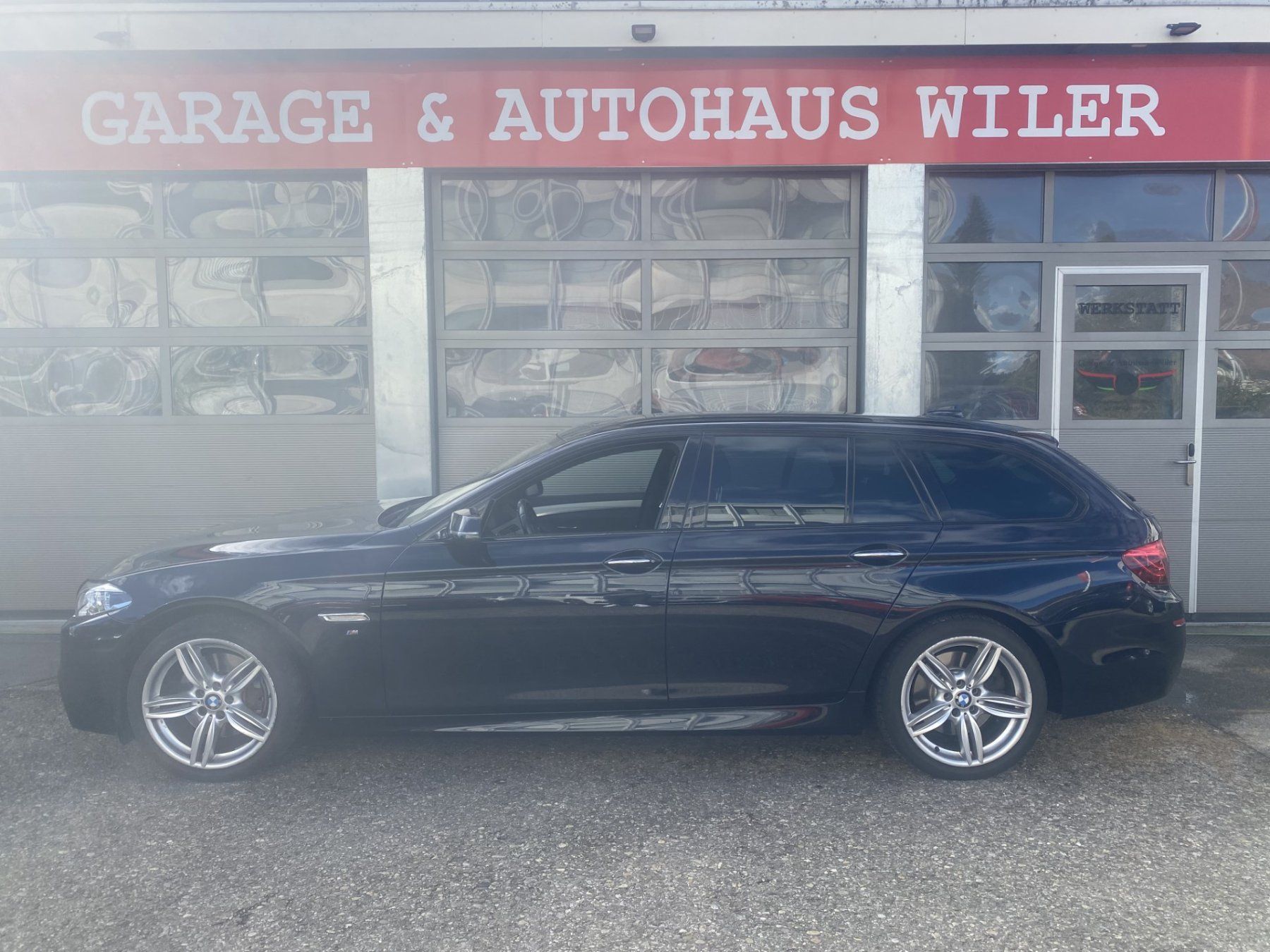 BMW Automobili: BMW 535d Touring xDrive Steptronic – Usato da Biel/Bienne venduto da AS24 7