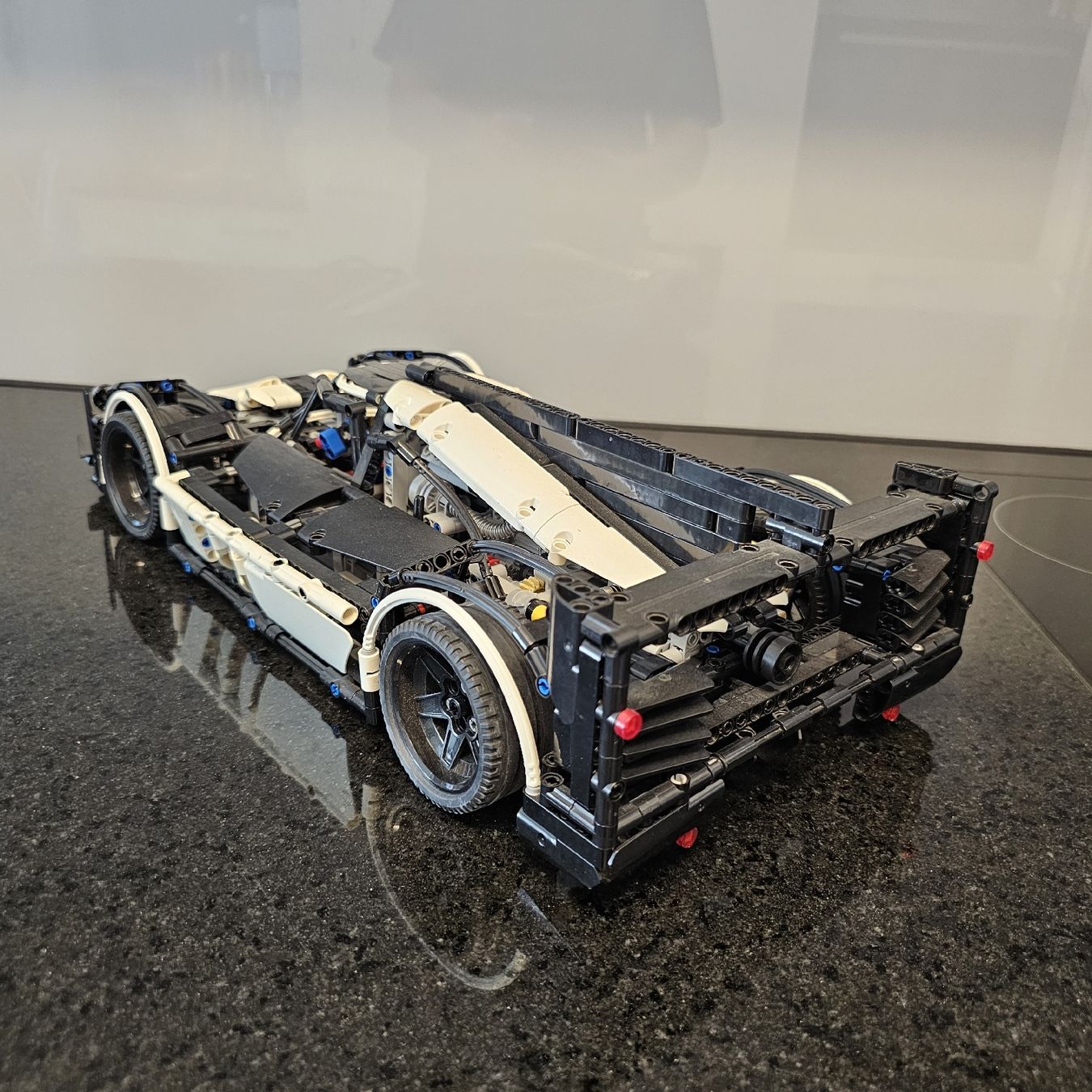 Baukästen: Klemmbaustein Auto ,,Porsche le Mans,, – Neu (gemäss Beschreibung) aus Luzern von CyrillUe 3
